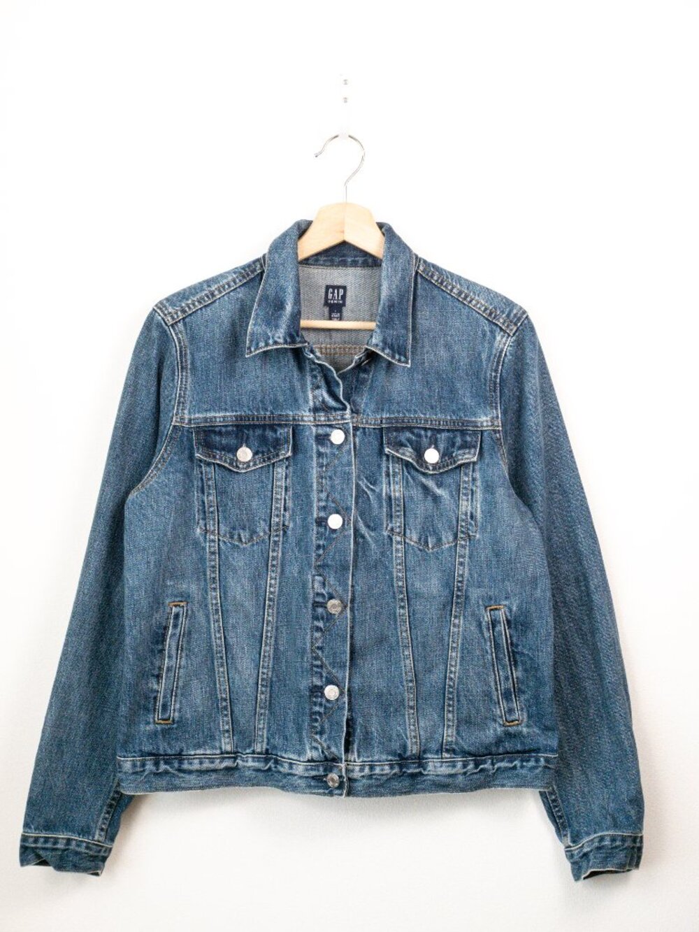 Gap Women's Denim Jean Jacket. Size L